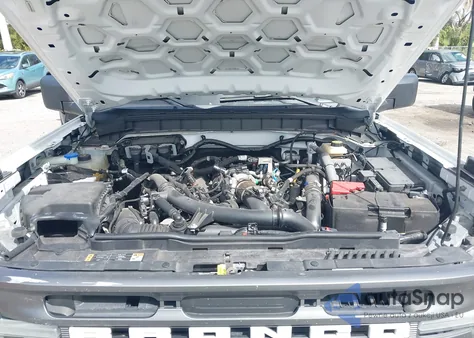 2022 Ford Bronco Big Bend z USA, uszkodzony, nr VIN 1FMDE5AP4NLB04018